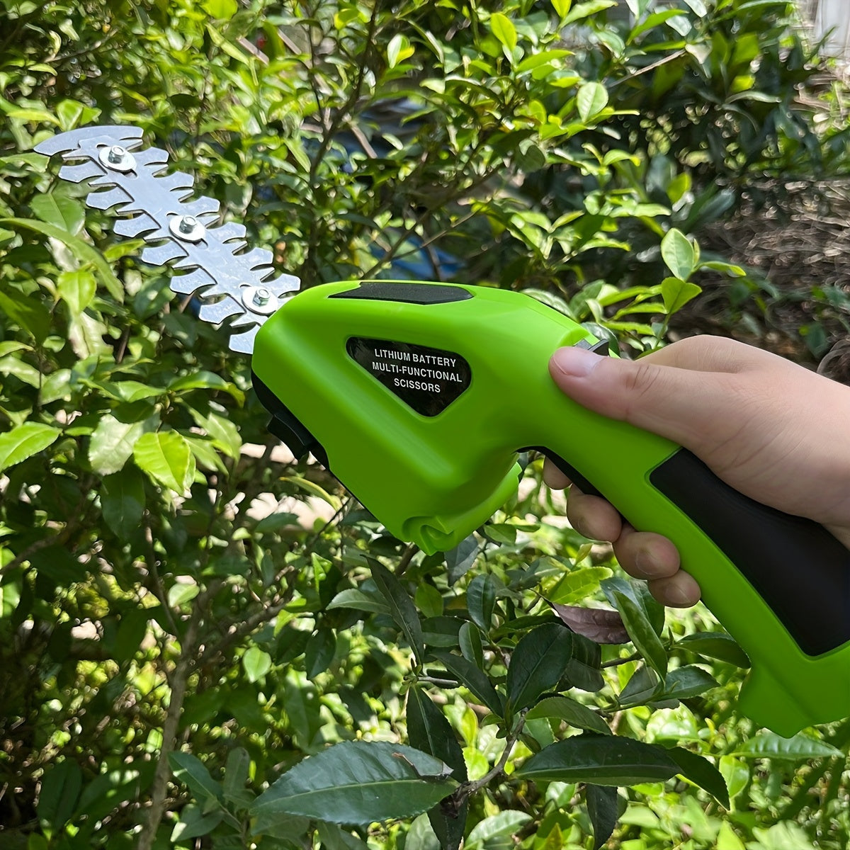 2-in-1 Rechargeable Handheld Hedge Trimmer Shears-3